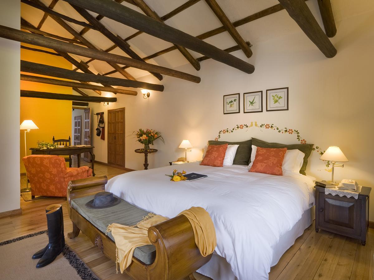 Hacienda Zuleta Hotel ภายนอก รูปภาพ